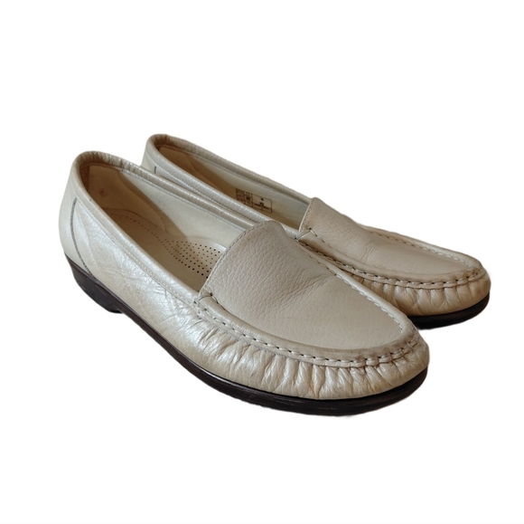 SAS Simplify Slip On Loafers Women's Size 8 Wide Pearl Leather Loafer Flats - Picture 10 of 10